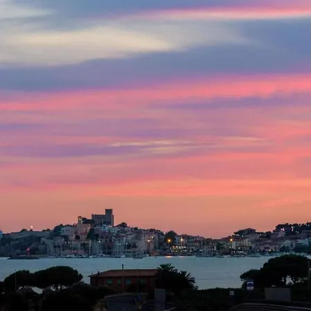 Indipendente Nel Centro Storico Di Apartment