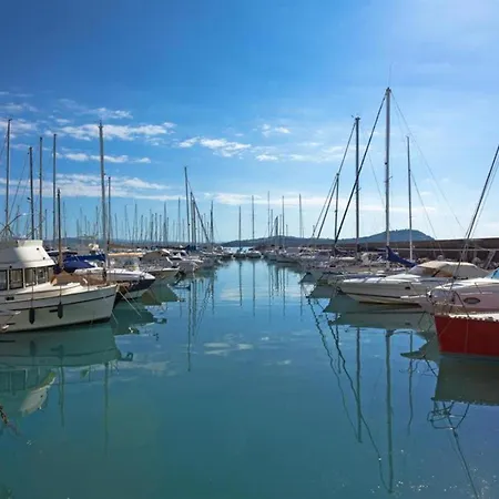 Indipendente Nel Centro Storico Di Apartment Talamone